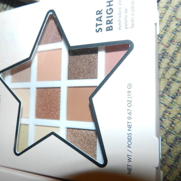 BCBG BCBGeneration 16 Pc Shade Eyeshadow Palette Star to Star Bright NWT/NEW! - Picture 7 of 11